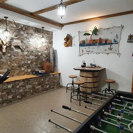 Villa Jass Near Makarska *